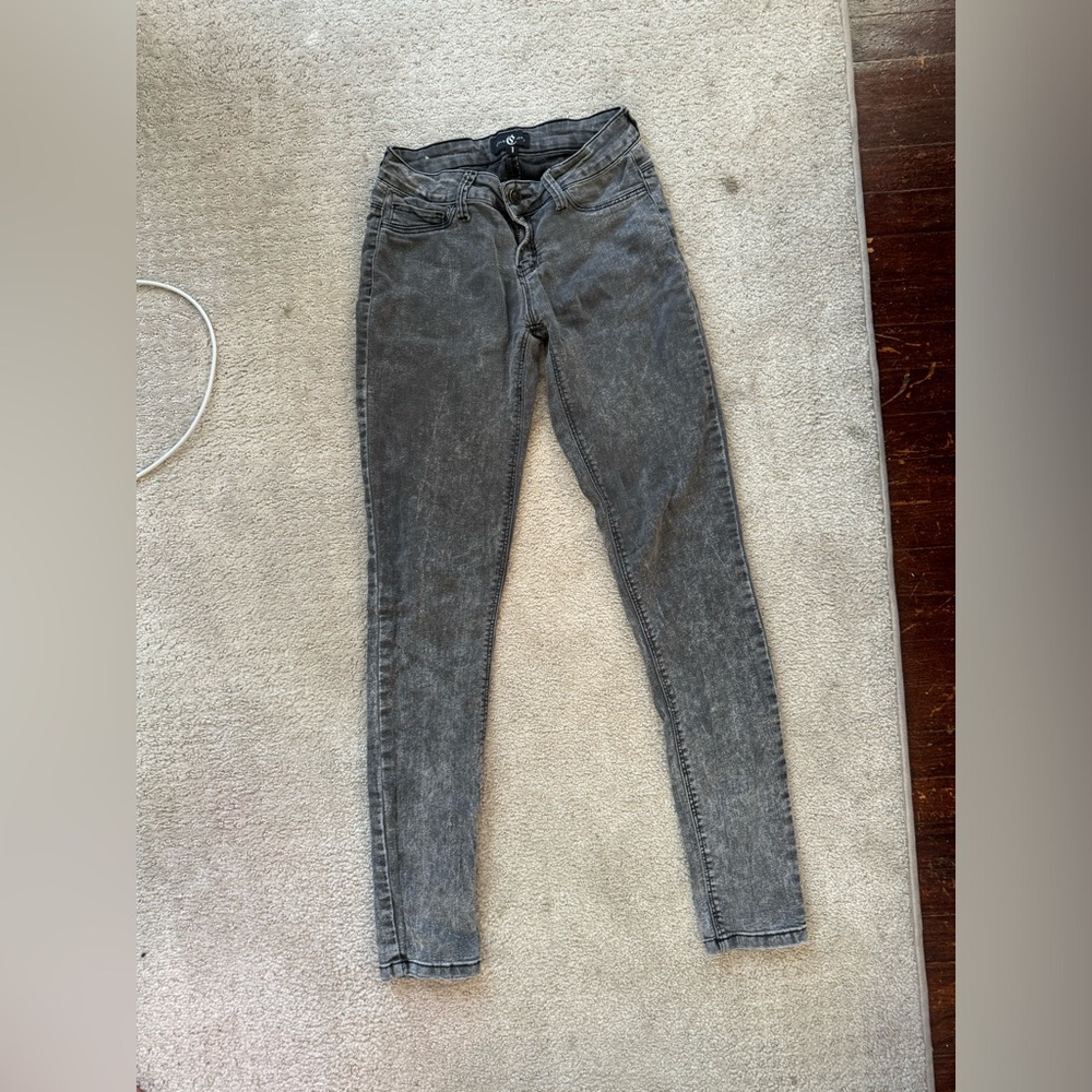 Skinny jeans